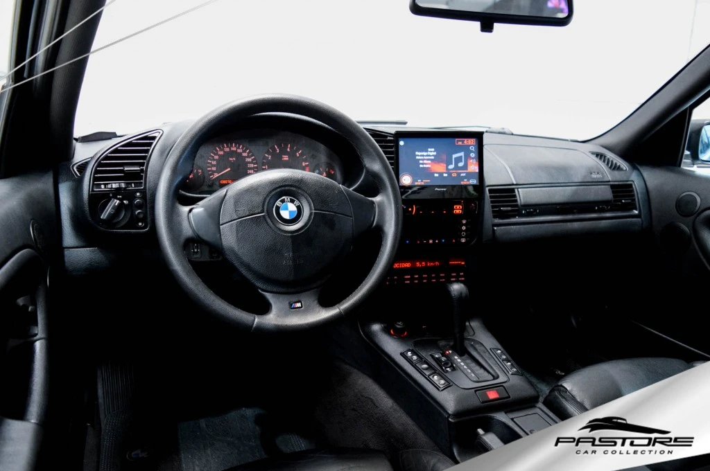 BMW 328 i
