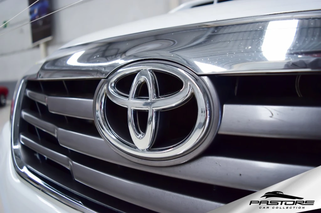 Toyota Hilux CD 4×4 SRV