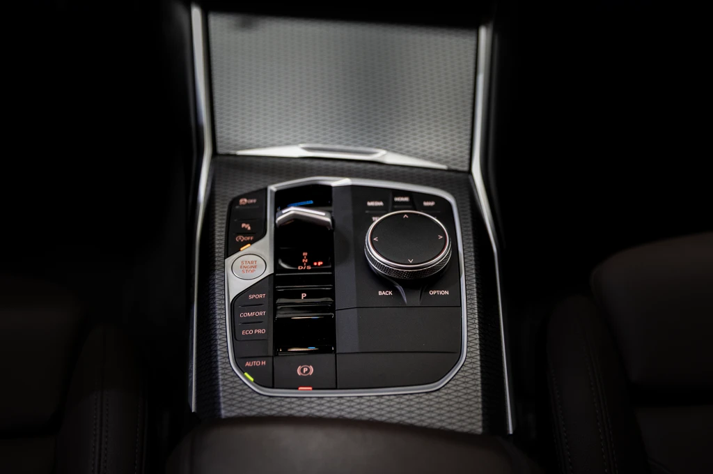 BMW BMW 320i M Sport