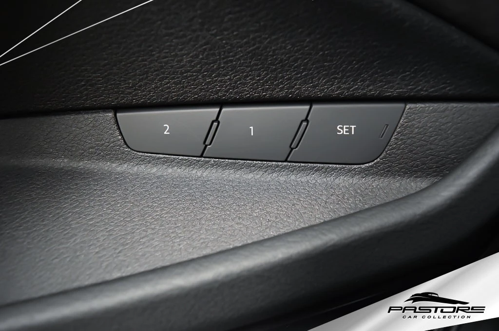 Audi E-tron Performance Black