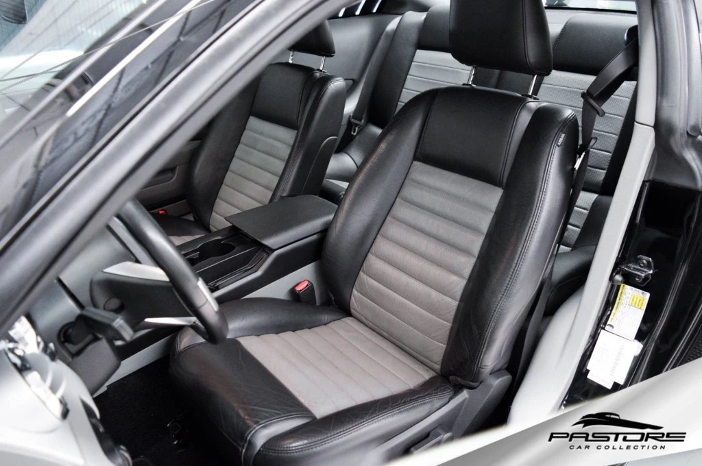 Ford Mustang GT V8 Procharger