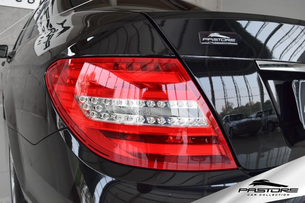 Mercedes-Benz C180 CGI Classic