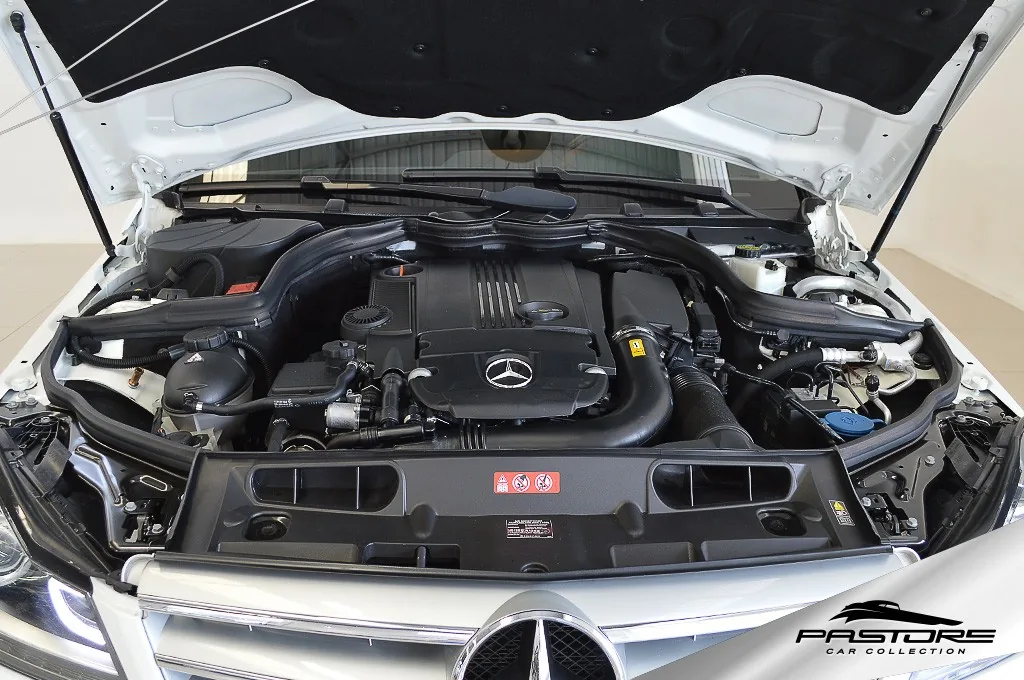 Mercedes-Benz C200 CGI Avantgarde