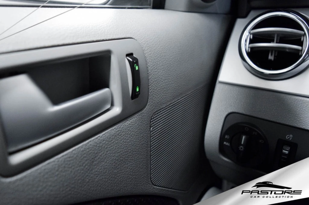 Ford Mustang GT V8 Procharger