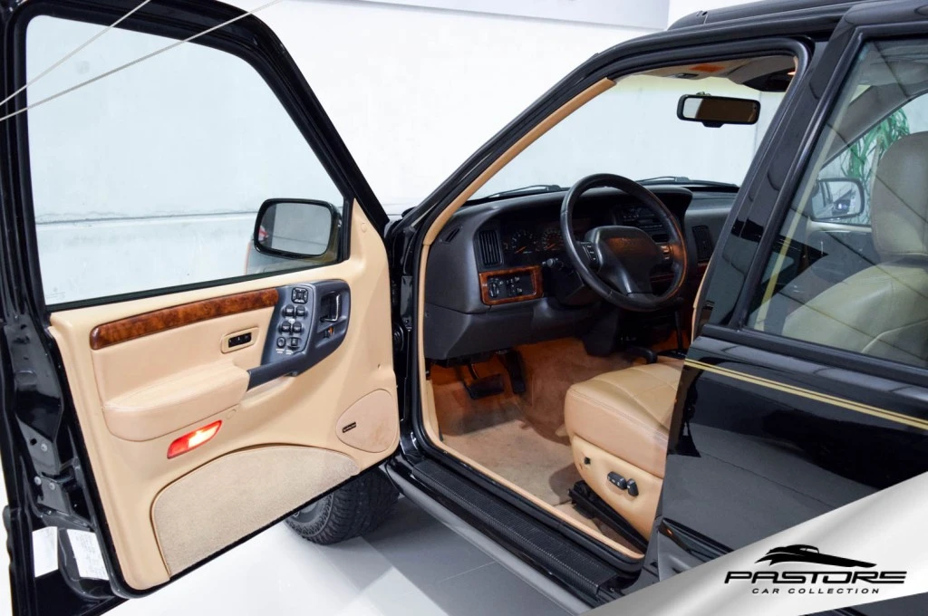 Jeep Grand Cherokee Limited V8 4×4