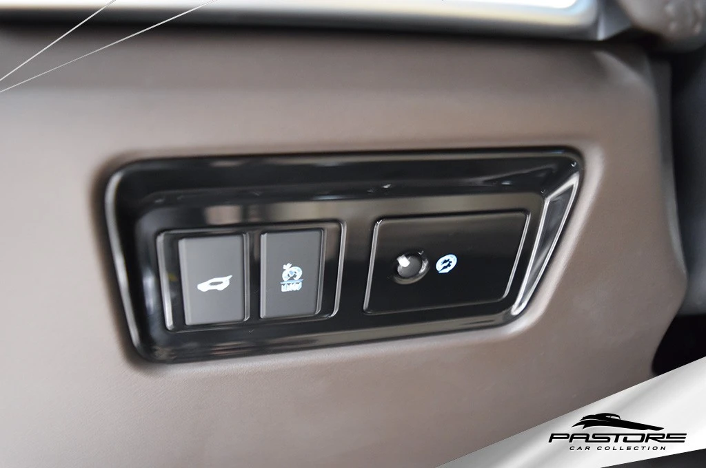 Jaguar F-Pace Prestige 2.0