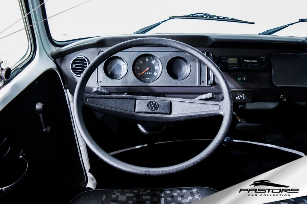 VW Kombi Standard 1.6