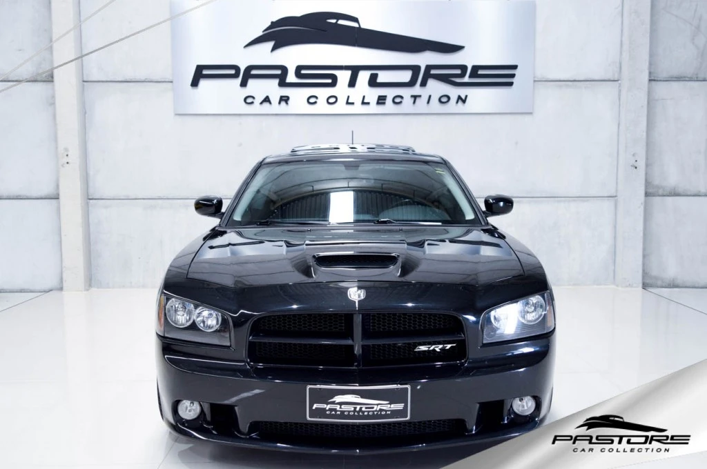 Dodge Charger SRT8 Hemi