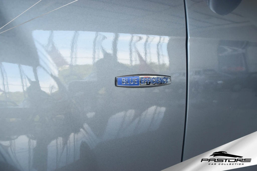 Mercedes-Benz C180 CGI Classic