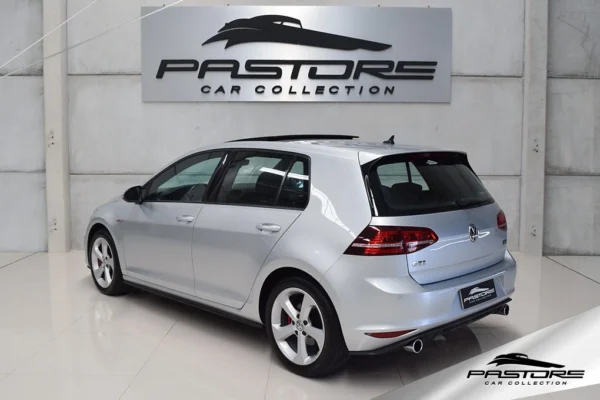 VW Golf GTI 2.0 TSi