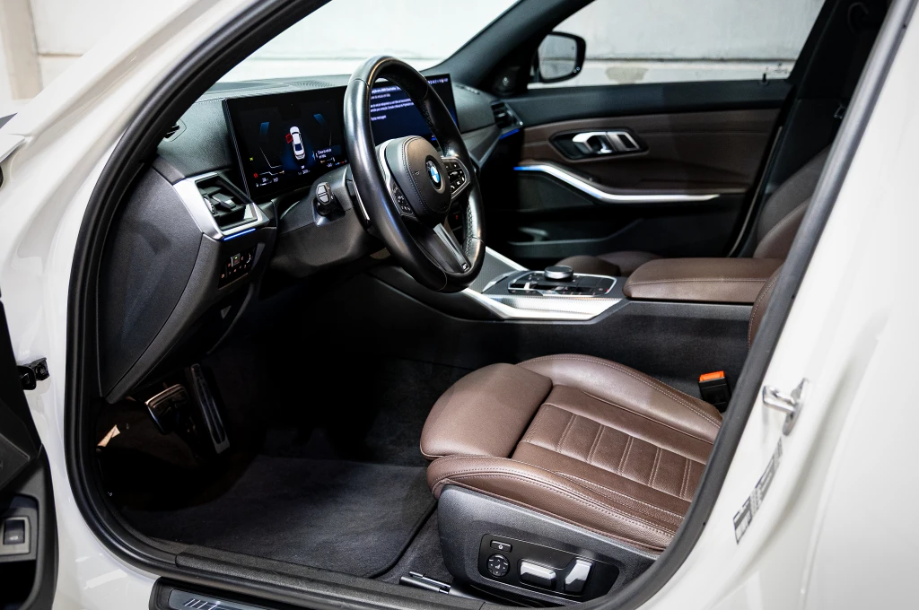 BMW BMW 320i M Sport