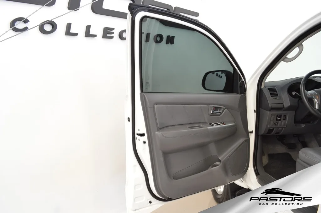 Toyota Hilux CD 4X4 SRV AT
