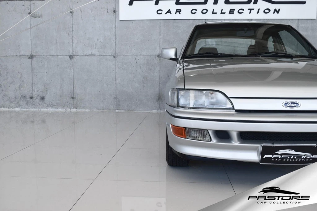 Ford Escort XR3 2.0i