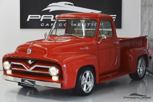 Ford F100 V8