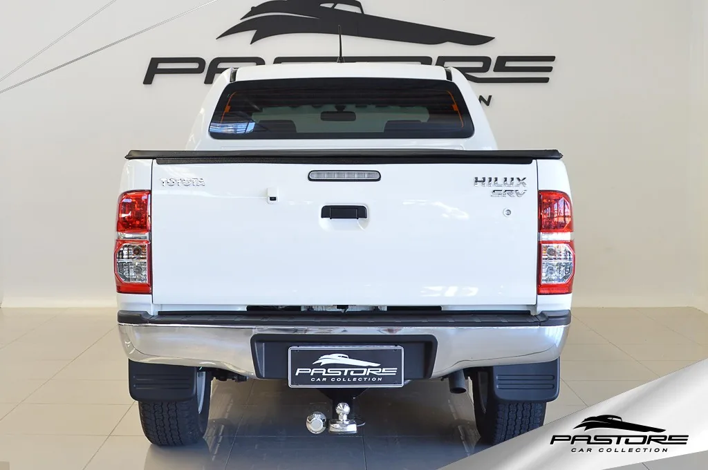 Toyota Hilux CD 4X4 SRV AT