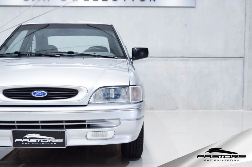 Ford Escort 1.8i GLX