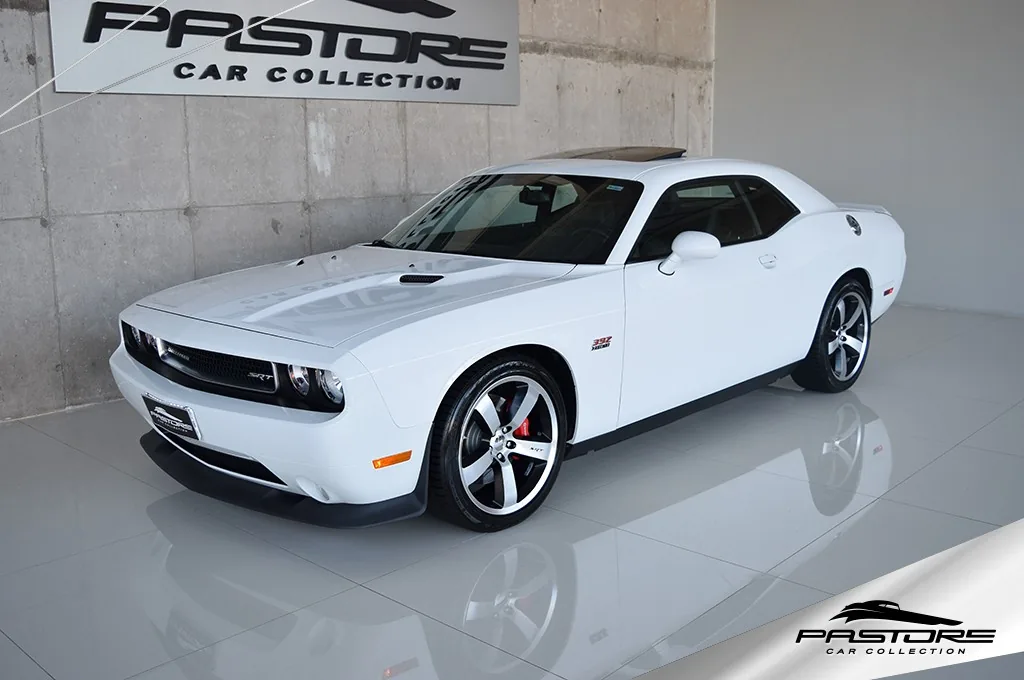 Dodge Challenger SRT8