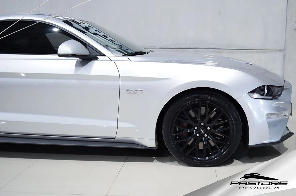 Ford Mustang GT Premium 5.0 V8