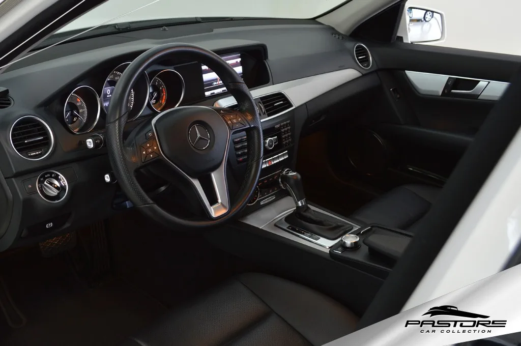 Mercedes-Benz C200 CGI Avantgarde