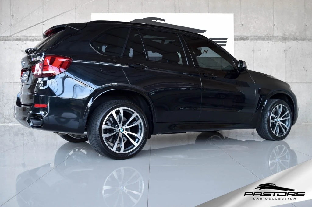 BMW X5 M50D