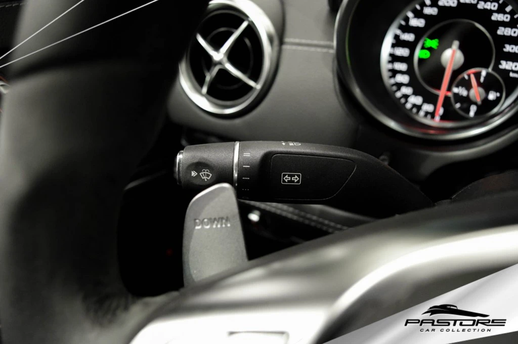 Mercedes-Benz SL63 AMG