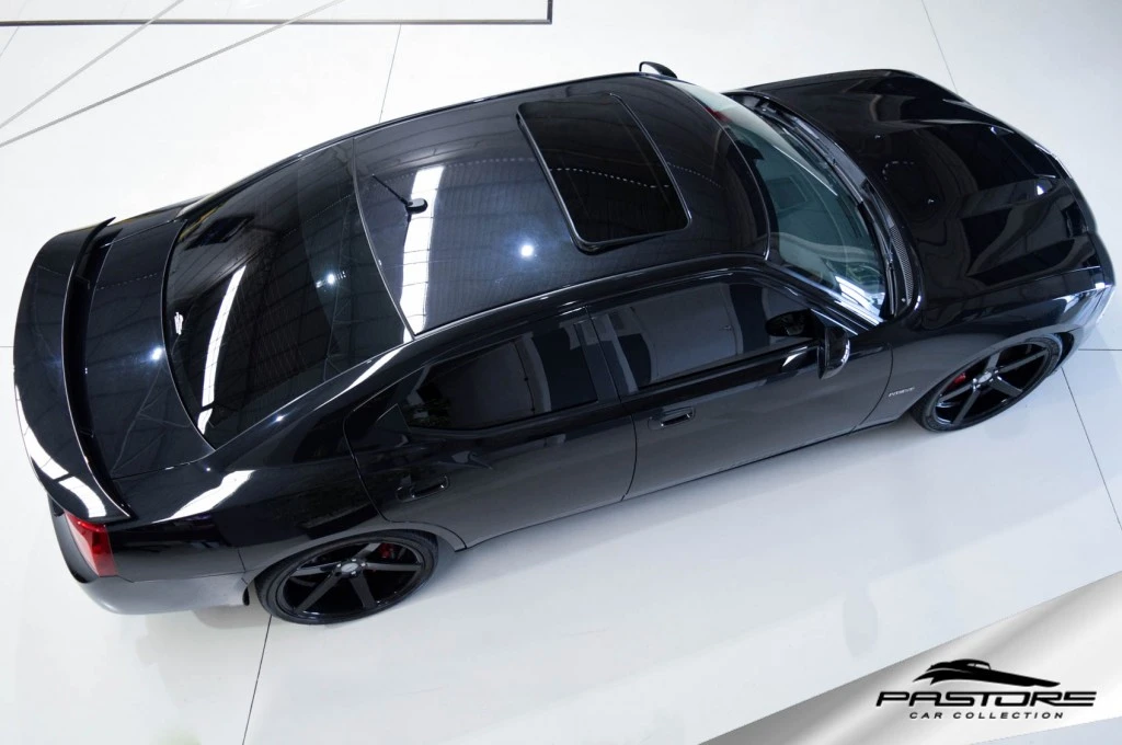 Dodge Charger SRT8 Hemi