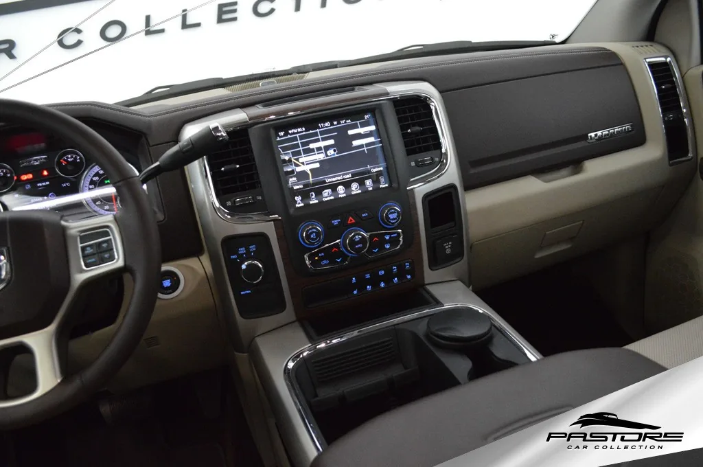 Dodge Ram 2500 Laramie 4x4