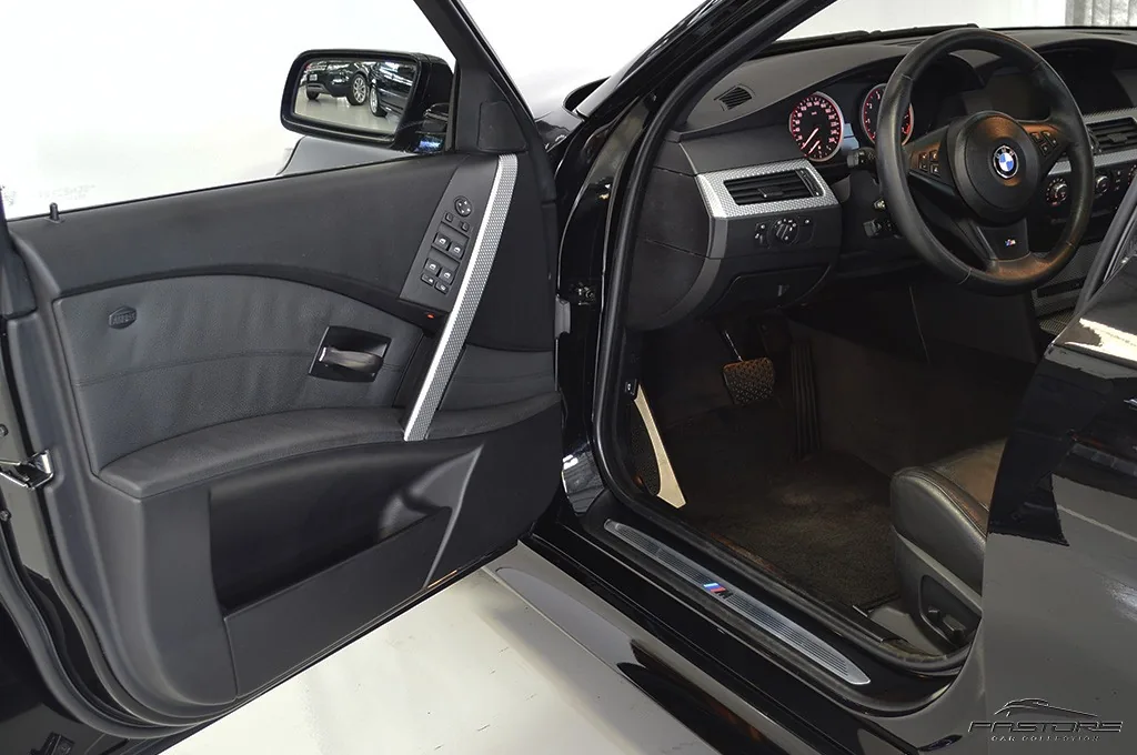 BMW 550i