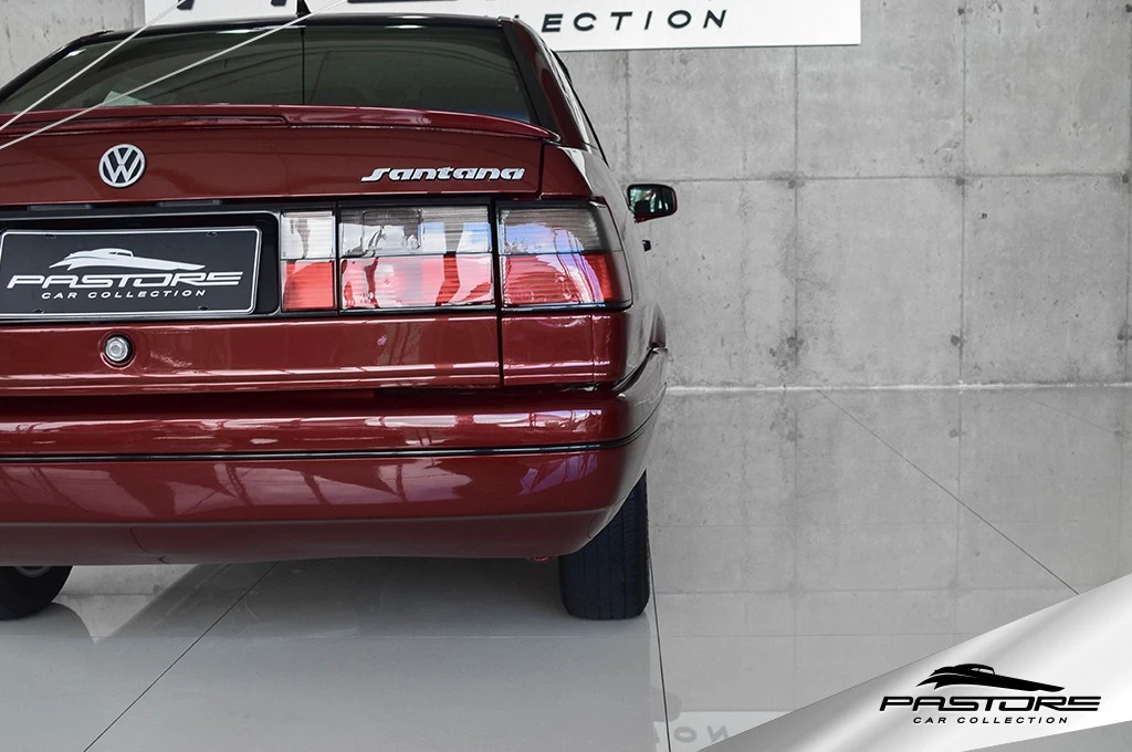 VW Santana 2000 Evidence