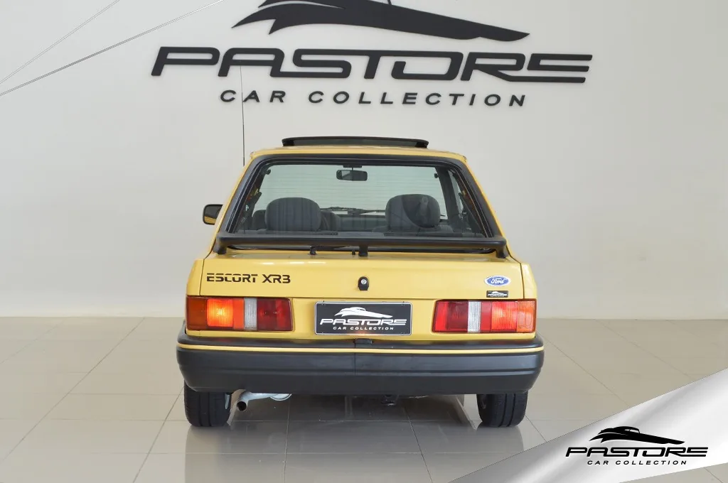 Ford Escort XR3