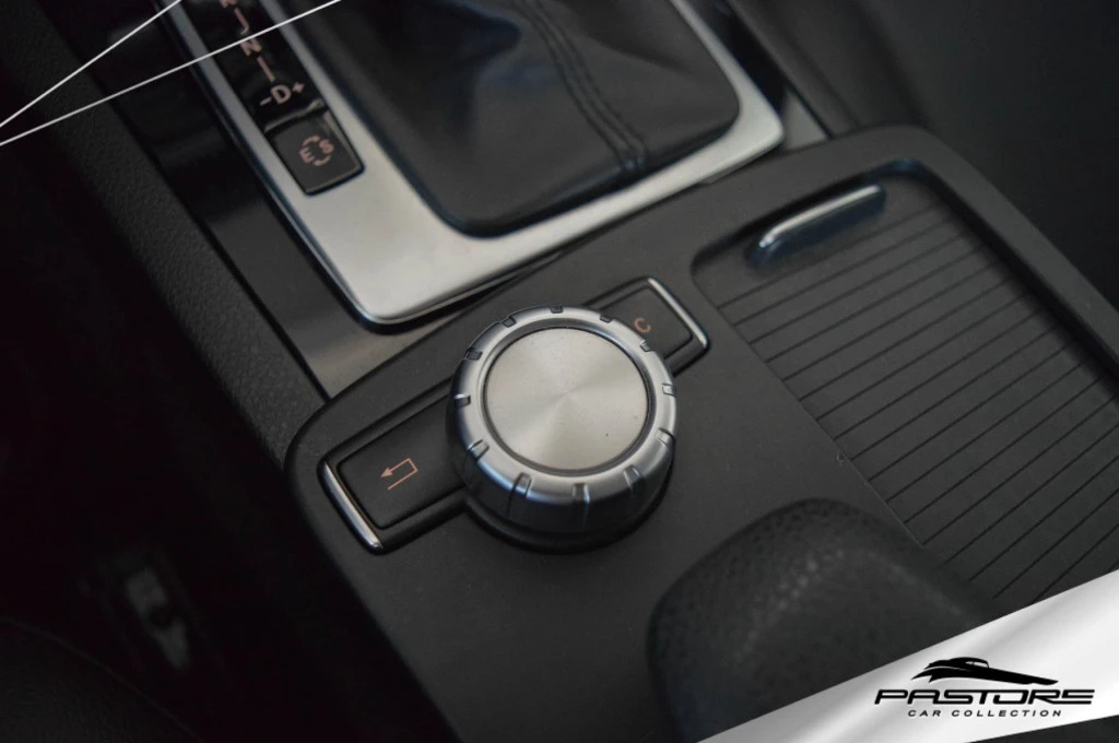 Mercedes-Benz C180 CGI Classic