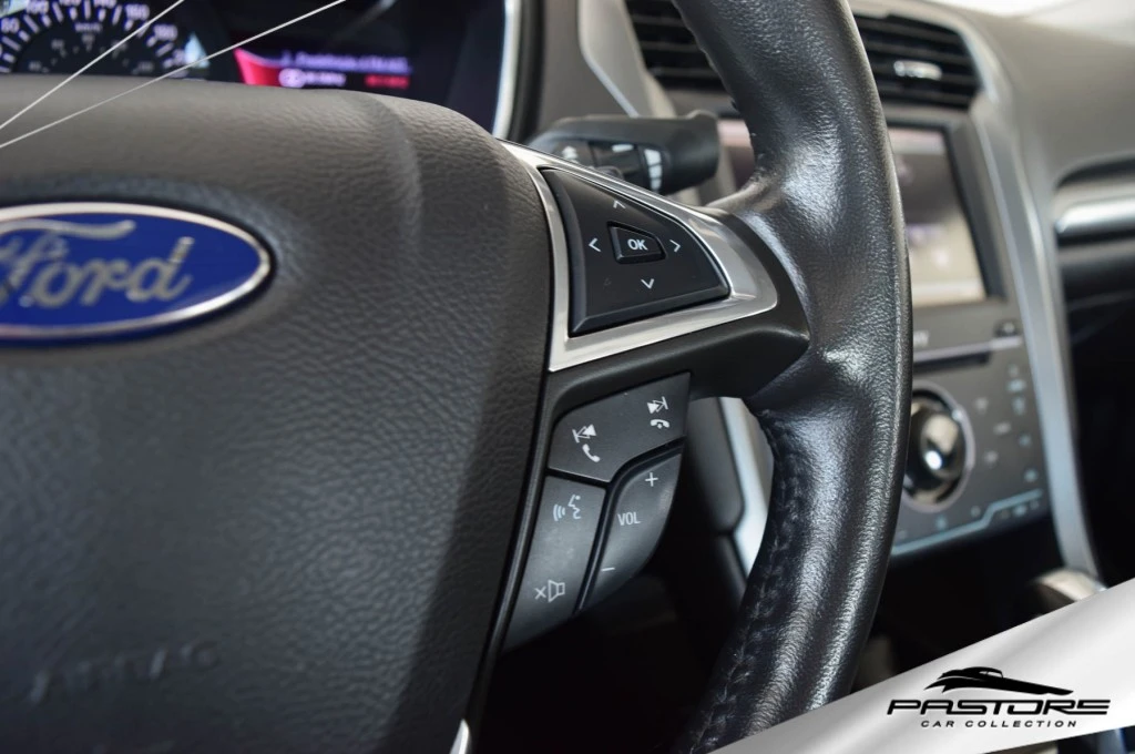 Ford Fusion Titanium AWD