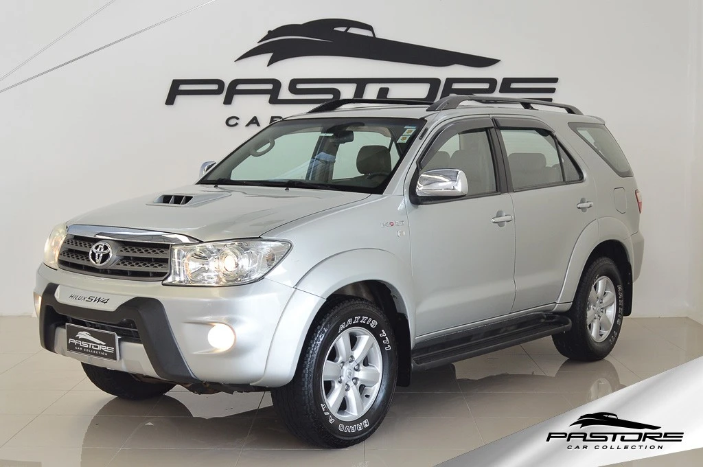 Toyota Hilux SW4 SRV 3.0 D-4D 7L