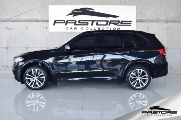 BMW X5 M50D