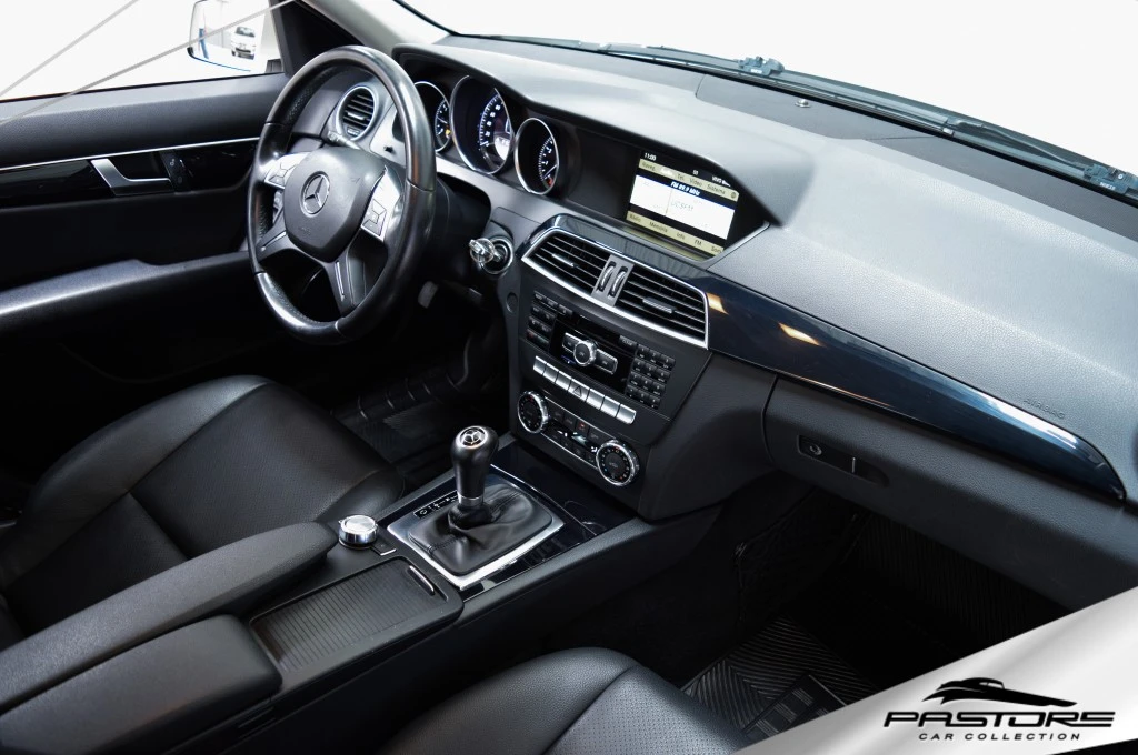 Mercedes-Benz C180 CGI