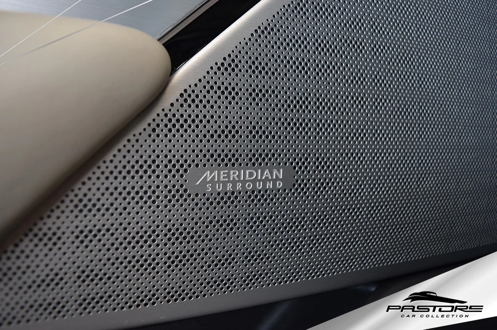 Land Rover R.R Velar P250 R-Dynamic HSE