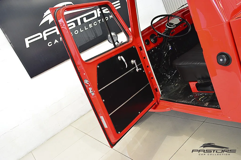 Ford F-75 Pickup