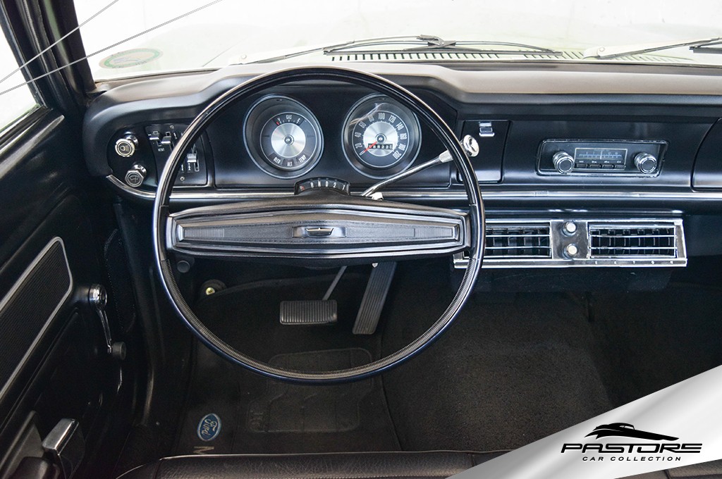 Ford Maverick Super Luxo Automático