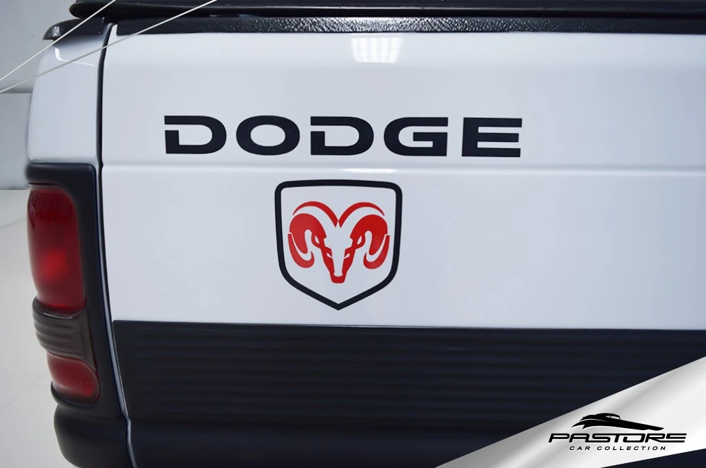 Dodge Ram 1500 5.2 V8