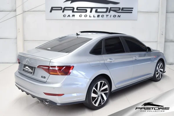 VW Jetta GLI 2.0 TSi