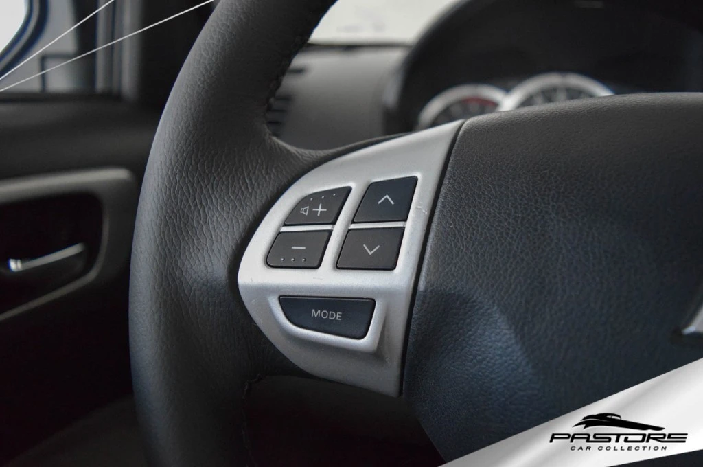 Mitsubishi Pajero Dakar HPE Diesel