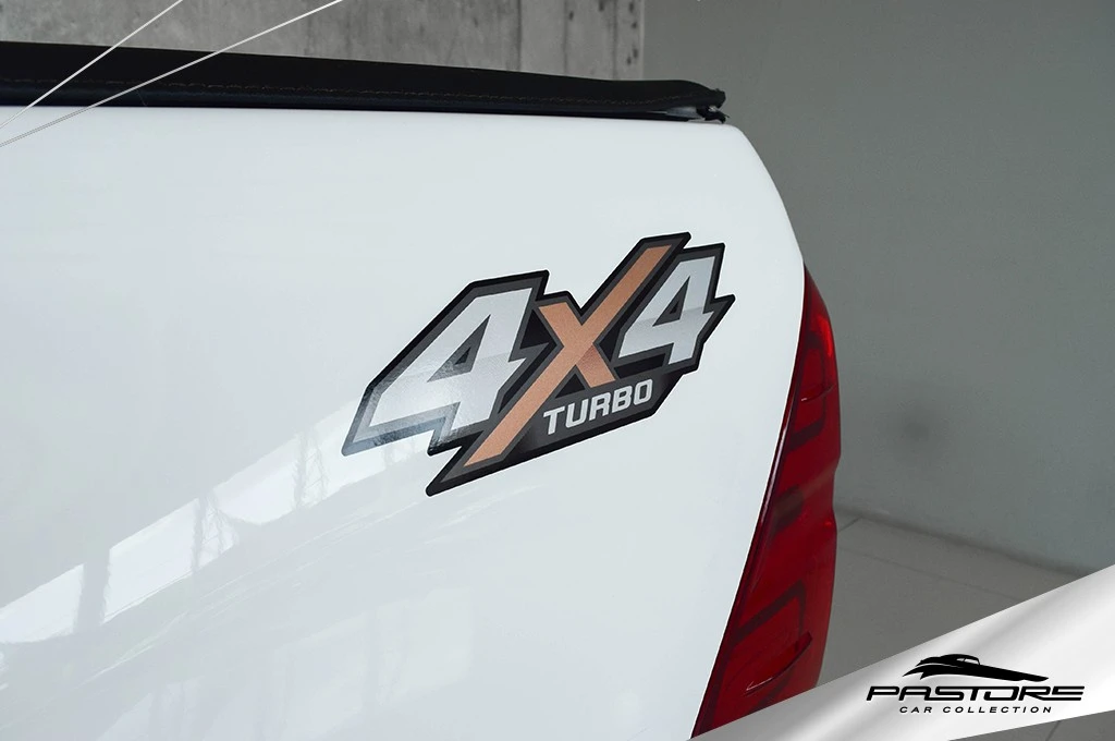 Toyota Hilux SRV CD 4×4