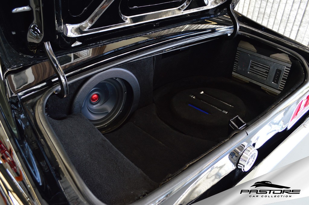 Ford Mustang Grande (R. Yates)