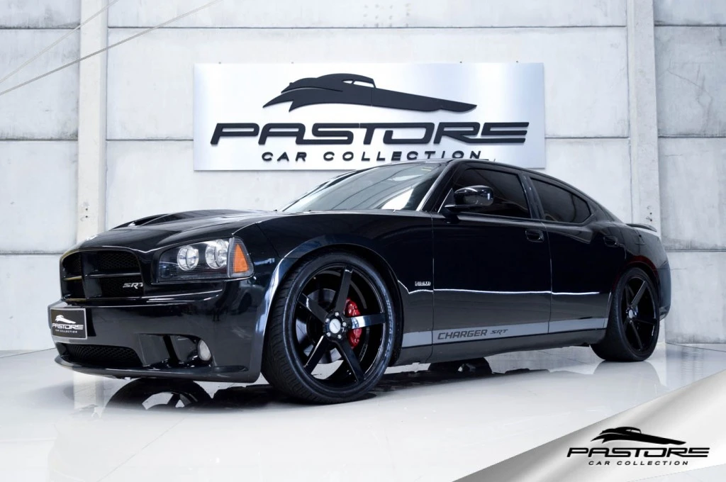 Dodge Charger SRT8 Hemi