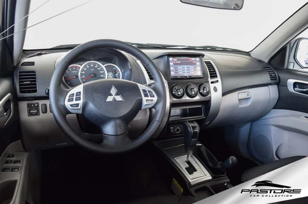 Mitsubishi Pajero Dakar HPE Diesel