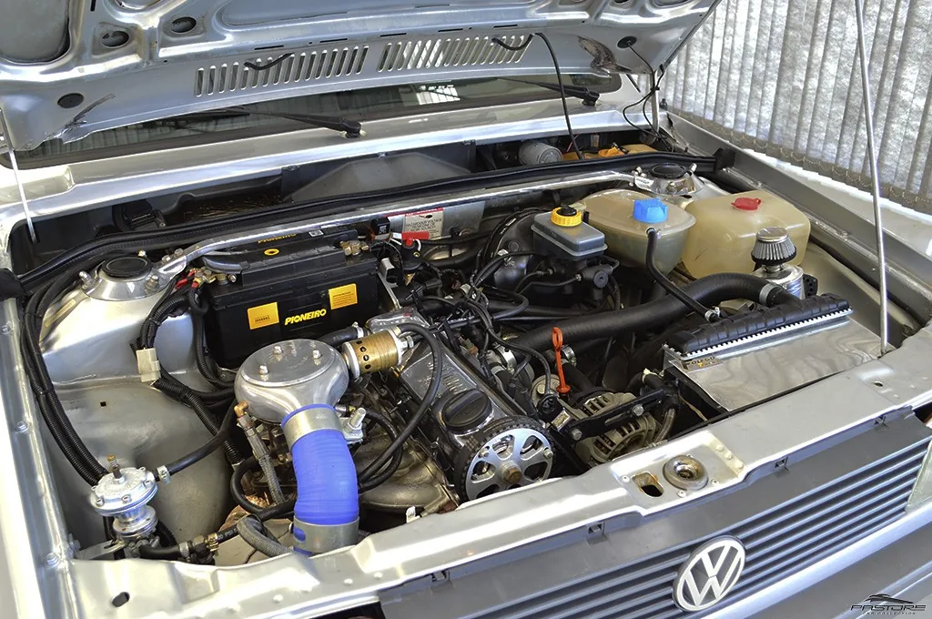 VW Voyage Sport