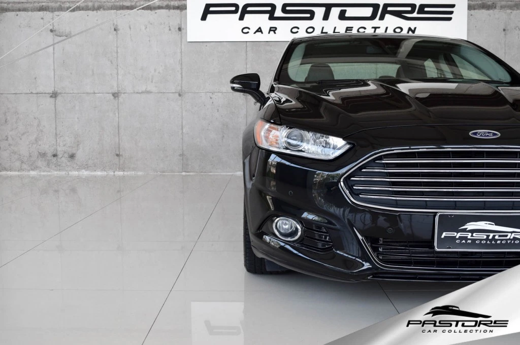Ford Fusion Titanium AWD