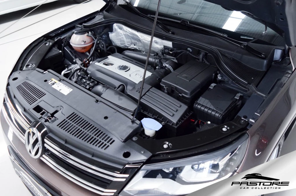 VW Tiguan 2.0 TSI 4Motion