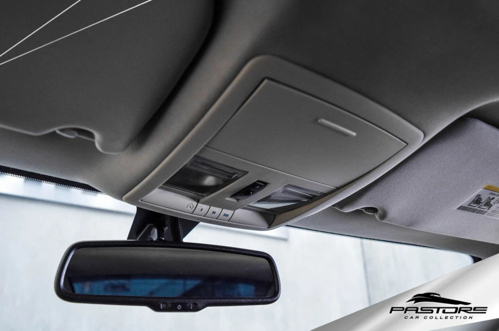 Dodge Charger SRT8 Hemi