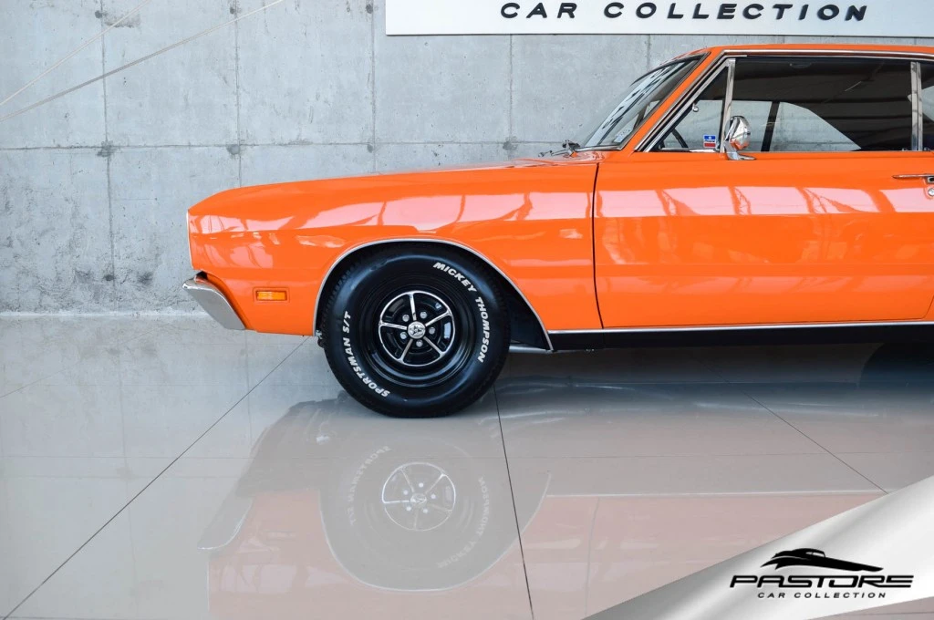 Dodge Dart V8